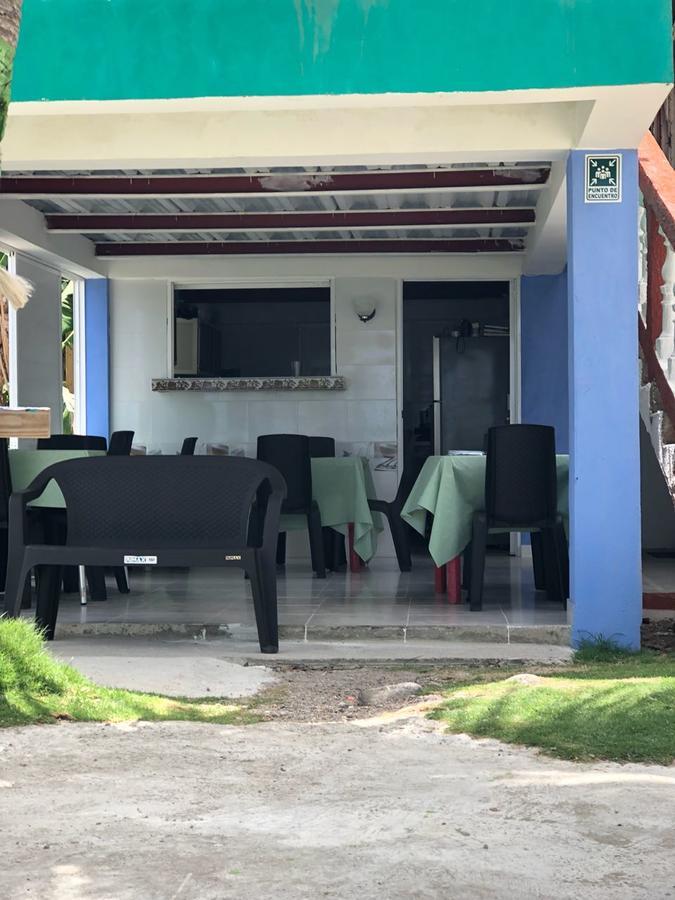 Posada Valerie Hotel Archibolds Bagian luar foto